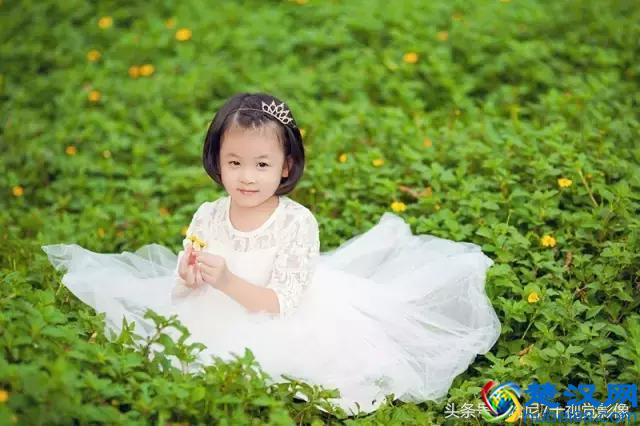 带宝贝春游踏青,宝贝穿什么衣服拍照最漂亮?