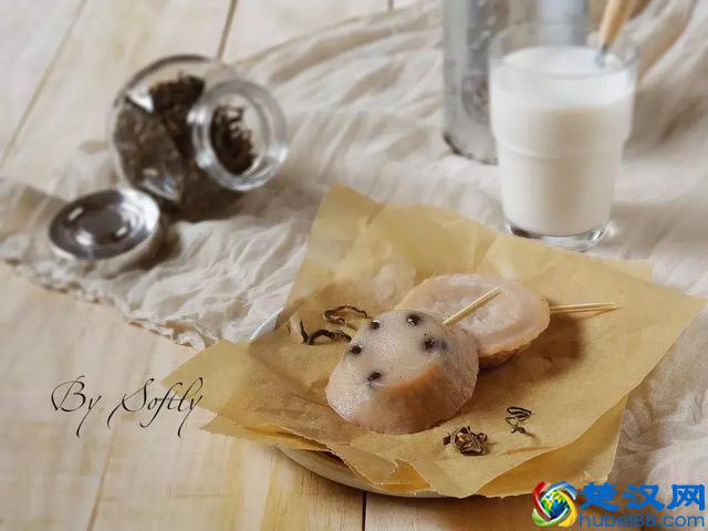 这奶茶能嚼着吃，比外面卖的健康100倍