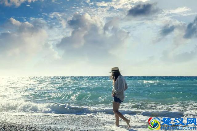 世界很大风景很美，再穷再忙，也要去旅行