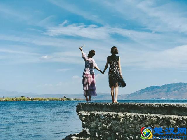 世界很大风景很美，再穷再忙，也要去旅行