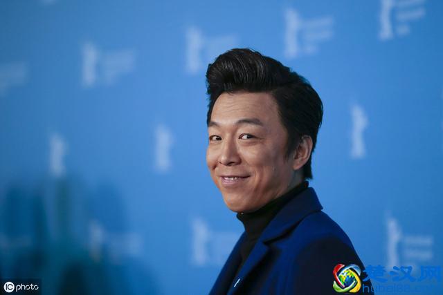 黄渤道歉火了：当智商和情商都高时，颜值就是个赠品