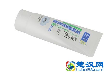 肌研洗面奶怎么样 肌研极润洗面奶是氨基酸吗