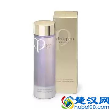 10款备受推荐的网红化妆水！看看你入手了几瓶？