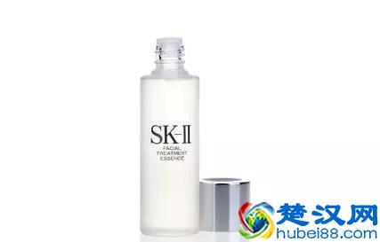 10款备受推荐的网红化妆水！看看你入手了几瓶？