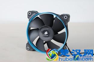 不差钱就拼性能 10款奢华机箱风扇横评