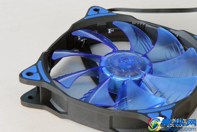 不差钱就拼性能 10款奢华机箱风扇横评