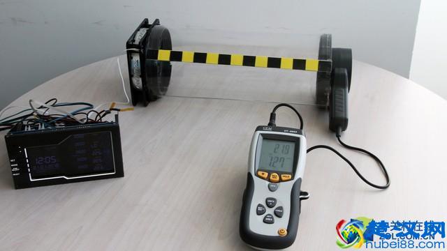 不差钱就拼性能 10款奢华机箱风扇横评