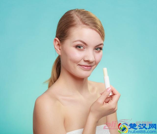 润唇膏哪个牌子好，高口碑品牌润唇膏推荐