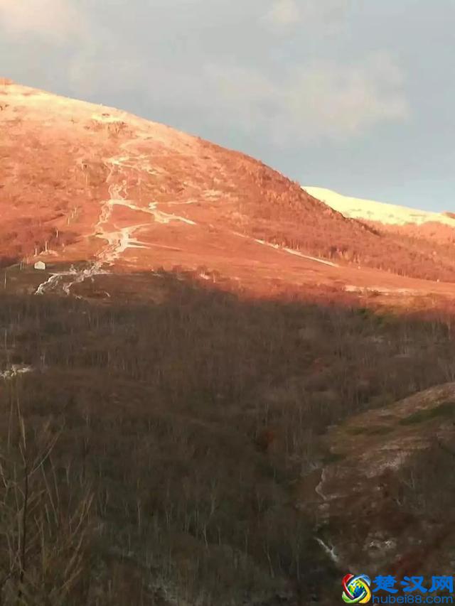 北京已经下雪了，明天继续寒冷，今天你冻傻了吗？