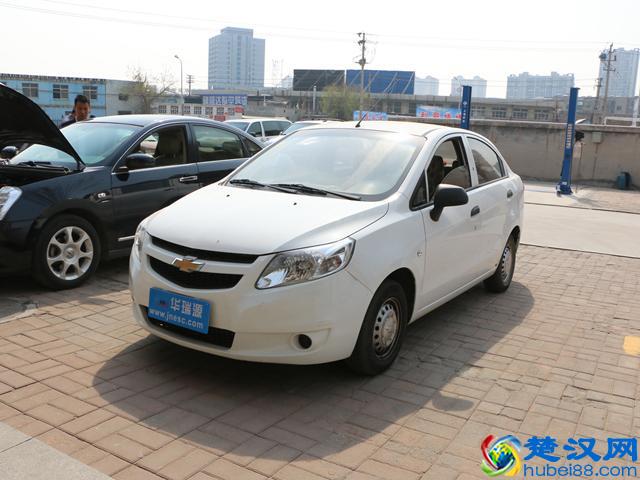 雪佛兰新赛欧怎么样，三厢赛欧好还是两厢