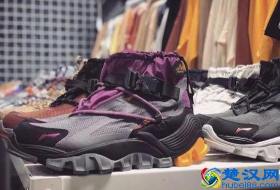 户外登山鞋哪个牌子好 时尚潮流的户外登山鞋推荐