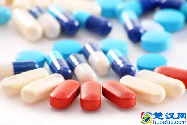 晚上失眠多梦睡不好？专家教你一个小妙招，一觉睡到自然醒！