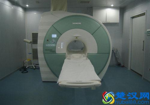 医生让你做的核磁共振（MRI）究竟是什么