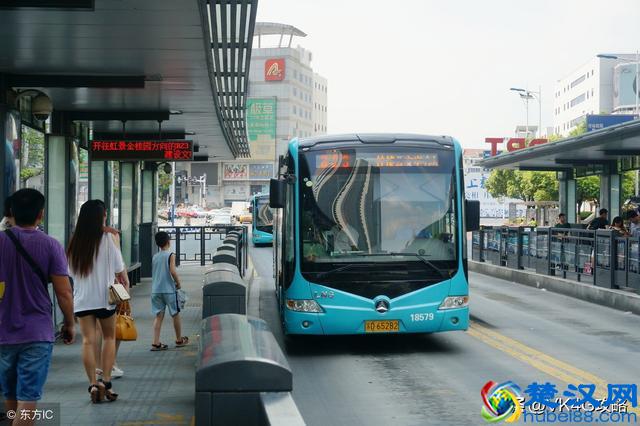 我国哪些城市拥有BRT（快速公交系统）？