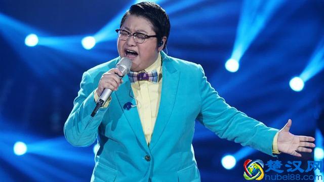 军人出身的明星谁最牛？韩红副团长，李双江正军级，他军衔最高