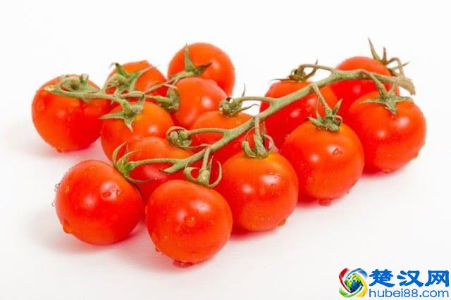 月子饮食宜忌，坐月子饮食5吃5不吃，妈妈恢复快，宝宝才聪明