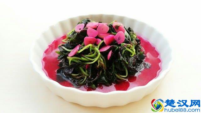 月子饮食宜忌，坐月子饮食5吃5不吃，妈妈恢复快，宝宝才聪明