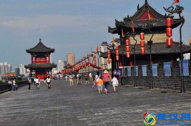 去西安必玩的9个地方，你去过几个？本地人才最常去！