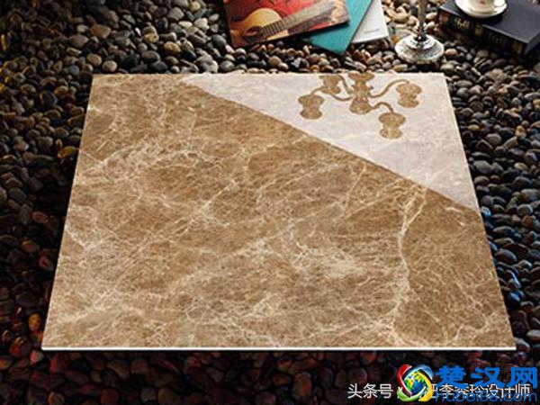 客厅该选抛光砖还是抛釉砖?我家当初不懂选,如今一看地面就闹心