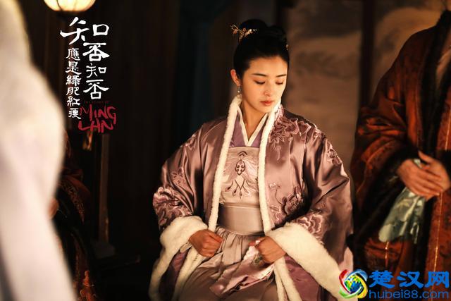 演技和颜值并不差，为何张含韵就是火不了了？