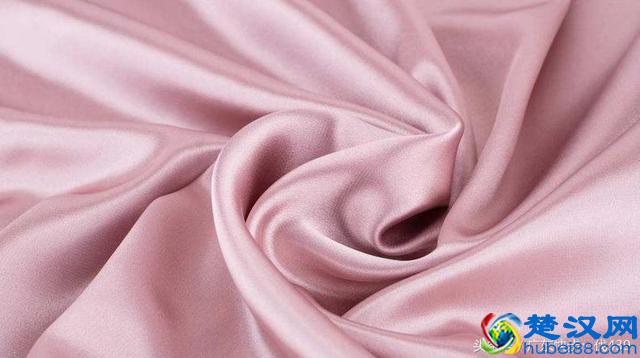 夏天穿什么不热比较好？这3种布料请记好！