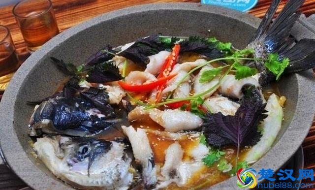 石锅鱼为什么好吃？石锅鱼秘制配方大揭秘，学会了比饭店做的好吃
