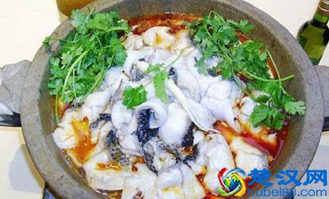 石锅鱼为什么好吃？石锅鱼秘制配方大揭秘，学会了比饭店做的好吃