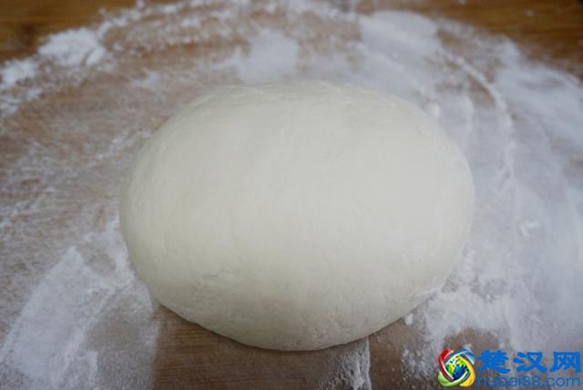 再也不用排队买油酥饼了，只多一步，香酥层多，凉了也好吃