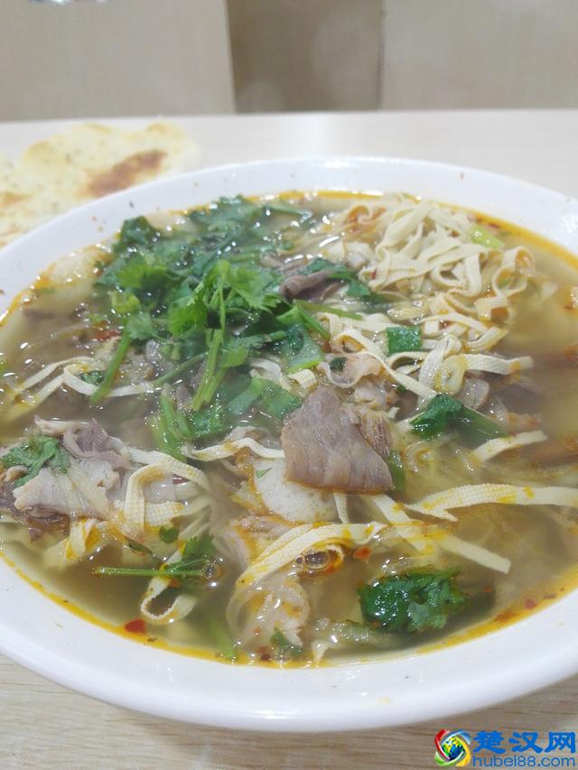 路过安徽，品尝当地名吃——淮南牛肉汤