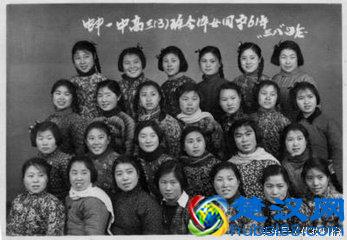 70年代时候我们的日常穿着服饰，好怀念那个年代