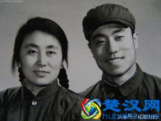 70年代时候我们的日常穿着服饰，好怀念那个年代