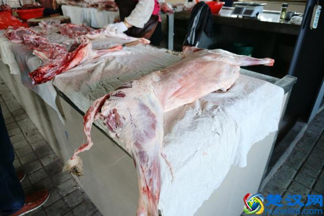 早市上这些美食卖火了,比农村大集都便宜