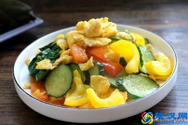 早餐每天自己做，想吃什么做什么，简单省事营养好，口味最适合