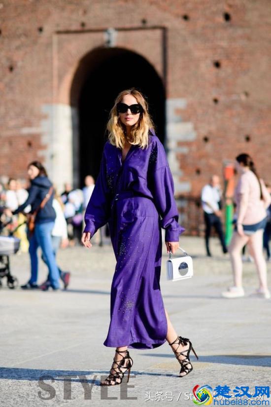 紫色衣服很难搭配？四种穿搭方案让你闪亮起来！