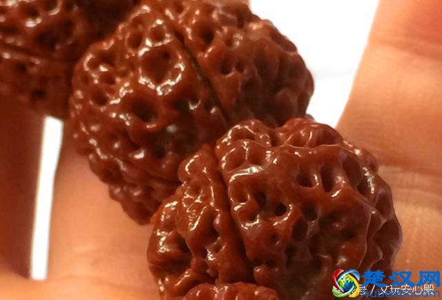 金刚菩提子的保养，怎么盘包浆快，怎么盘红的快