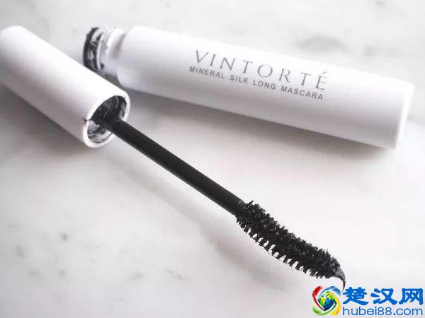 初次学化妆,买这些万能化妆品就对了!