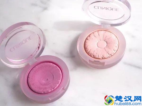 初次学化妆,买这些万能化妆品就对了!