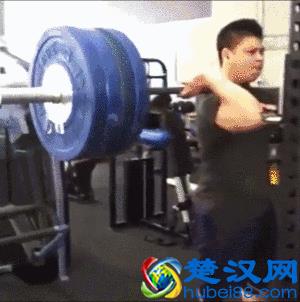 每天100个深蹲，会有什么好处？深蹲怎么做才标准？很多人做错了