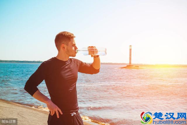 每天100个深蹲，会有什么好处？深蹲怎么做才标准？很多人做错了