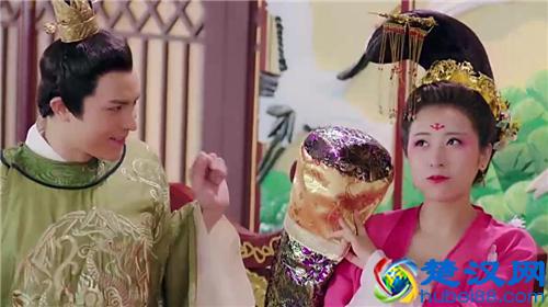 杨玉环的死亡之谜终于大白，真相太过于凄惨，并非白绫绞死