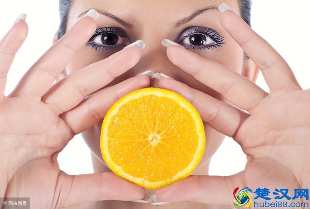 什么原因会导致皮肤粗糙？多吃这些食物皮肤滋润，气色更好！