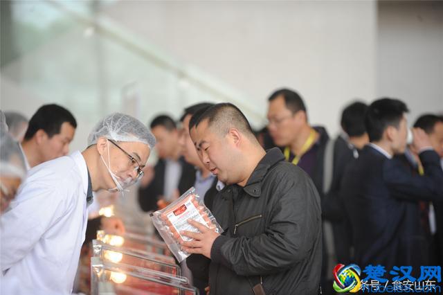 食品巨无霸杀入烤肠市场,正规军大品牌来了,烤肠市场要变天?