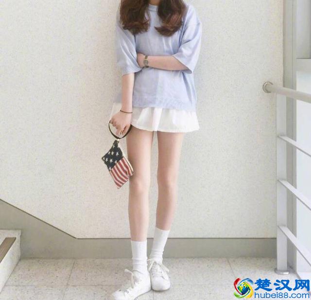 不是所有的个性服装都适合你,小清新造型才是夏天必备的!