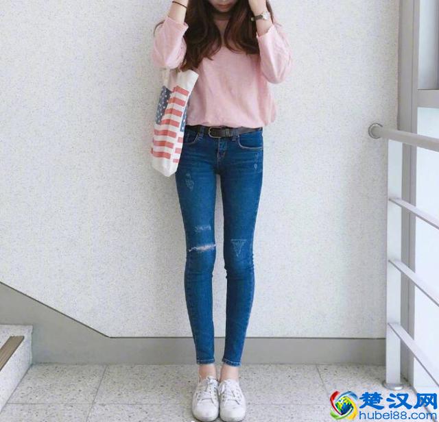 不是所有的个性服装都适合你,小清新造型才是夏天必备的!