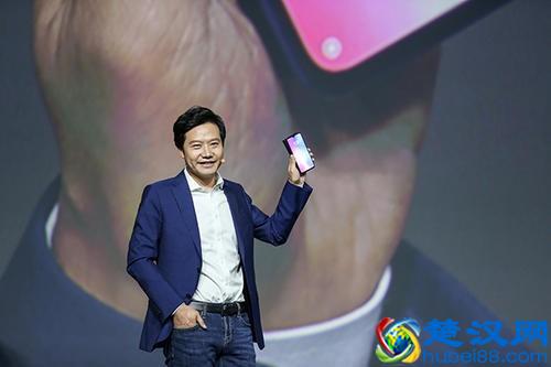 魅族黄章怒批雷军，不是我曾经教他，他懂什么手机