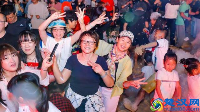 海南华章 雅居乐清水湾十年质变