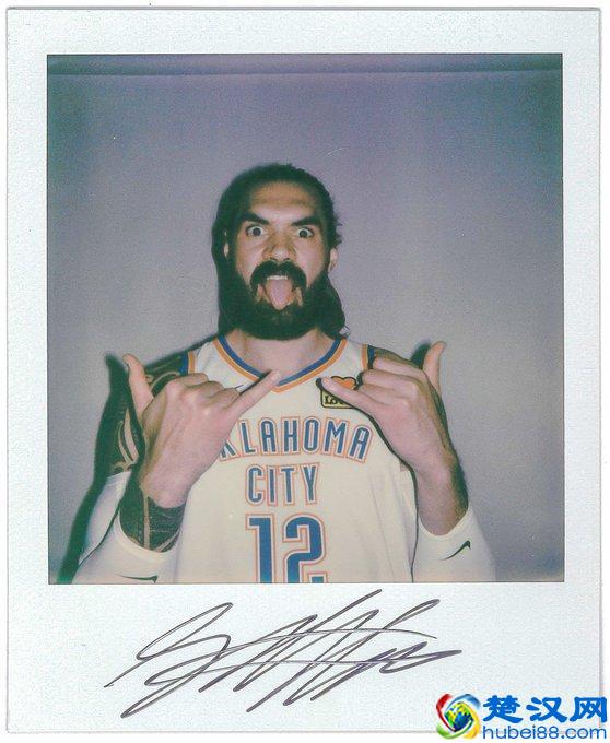 雷霆官推发布各球员拍立得效果照片