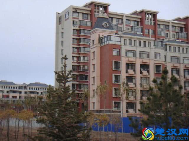 没买房的恭喜了！房产税征收标准出炉，重庆打响“第一枪”！