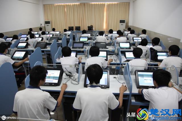 北大青鸟电脑初级培训简单吗？