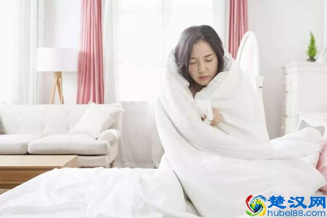 湿气重的人，身体会有这5个“表现”，一旦出现，要及时调理